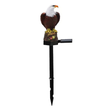 Żywiczna figurka orła bielika z lampą ogrodową Solar Garden Light Dusk Dawn Garden Animal Stake, dekoracyjna na zewnątrz