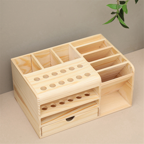 Multi-Compartment Storage Wooden Box is Suitable for Mobile Phone and Desktop Sundries Sorting Tools. 2