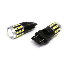 2 Stück LED-Glühbirne 3157 12-24V CANBUS 1400lm weiß mit Linse Off-Road