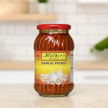 Mother's Recipe Garlic Pickle 500g | Authentic Indian Spicy Garlic Pickle