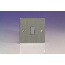 Varilight Ultraflat Brushed Steel 1-Gang 10A 1 Or 2 Way Rocker Switch Decorative 1-Gang 10A 1- or 2-Way Rocker Switch