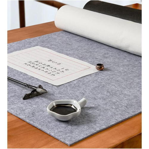 Felt Roll Fabric 30cm x 250cm x 3mm Light Grey Polyester Felt for DIY Bags Sewing Crafts and Patchwork Projects 2