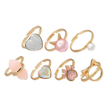 Adjustable 7-Piece Set of Cute Metal Rings for Girls - Birthday Party Jewelry in Fun Shapes and Durable Design