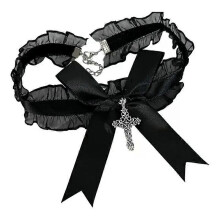 PARK (Nero) Collana in pizzo bianco e nero con fiocco in nastro, ciondolo a croce gotico, collare per