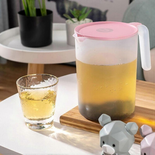 (S, White) BoSaiD 1Pcs Plastic Pitcher Large Capacity Easy to Clean PP Plastic Straining Pitcher for Water 2