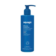 Il balsamo setificante AQUAGE SeaExtend migliora la gestibilit? e prepara i capelli per uno styling liscio ed elegante con risultati anti-crespo