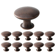 Knoflky na kuchynsk skrnky Mokife Vintage med 12 Pack Kulat kovov chyty atn skrne Nbytkov kovn Thlo se rouby pro komodu Dvere komody 3