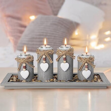 GoMaihe Candle Holder Set of 4 with Wodden Tray, Tealight Holders Candlestick Holder, Table Centerpiece Home Decor Living Room Bedroom Decoration Mum