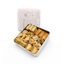 Sweet Land Regular Baklava Selection - 500g Pack | Handmade Traditional Lebanese Baklava | Ramadan, Mother's Day, Easter, & Eid | Selection Tray with