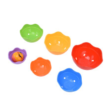 617-35 Coppe impilabili da bagno piccole e colorate per bebè