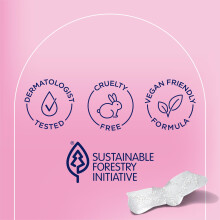 Bioré Neus+Gezicht, Diepe Reiniging Pore Strips, 7 Neus + 7 Kin of Voorhoofd, Met Directe Verwijdering van Mee-eters, 14 Stuks