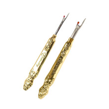 Vintage Metal Seam Ripper Tool Set, Comfortable Grip, Thread Removal, Sewing and Needlework, Gold Finish, 2 Pack