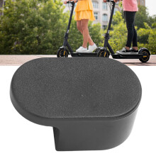 Zuverlässiger Hakenabdeckschutz für die Hinterkotflügel des MAX G30 Scooters