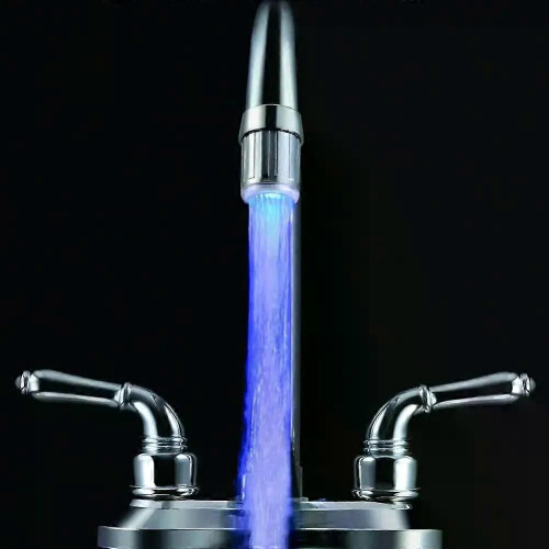 Universaladapter, Wasserfall-Leuchten, 7 Farben, langlebiges Material, hochwertig, vielseitig einsetzbar, 2