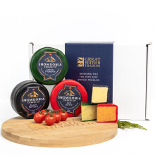 Snowdonia Cheese 3X Truckles Black Bomber, Red Devil, Green Thunder