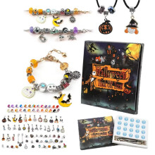 (1PCS) Halloween Charm Bracelet Kit, Adjustable Spooky Themed Jewelry with Pumpkin Spider Ghost Pendants, DIY Craft Gift for Teens and Adults, Assorted Style