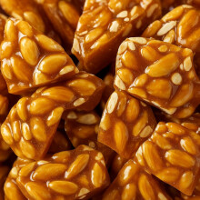 Peanut Brittle Sweets -1kg - Retro Peanut Brittle Assorted Sweets Pick and Mix for Sharing, Gifts, and Parties, 1 Kilo Bulk Bag.