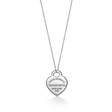 (Platinum necklace) 2025 New high-end heart-shaped key necklace, fashionable enamel heart-shaped pendant accessory