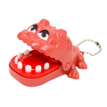 Crocodile Dentist Game Keychain - Finger Biting Dentist Toy for Family Fun, Portable Mindfulness Game Experience