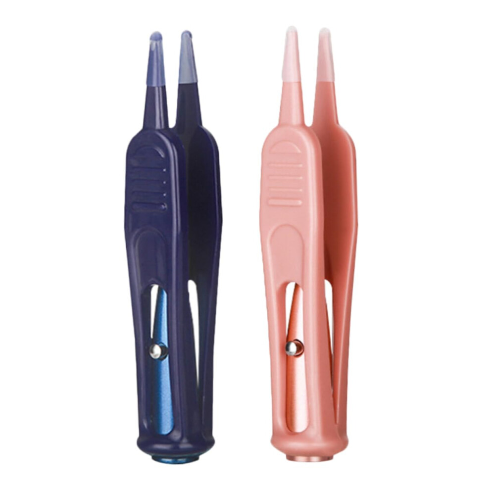 2 Pieces LED Nose Cleaning Tweezers for Toddlers, Effective Booger Remover, Practical Ear and Nose Care Tools