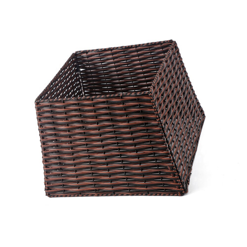 User Friendly Rattan Christmas Tree Base-Brown red 4 piece pa