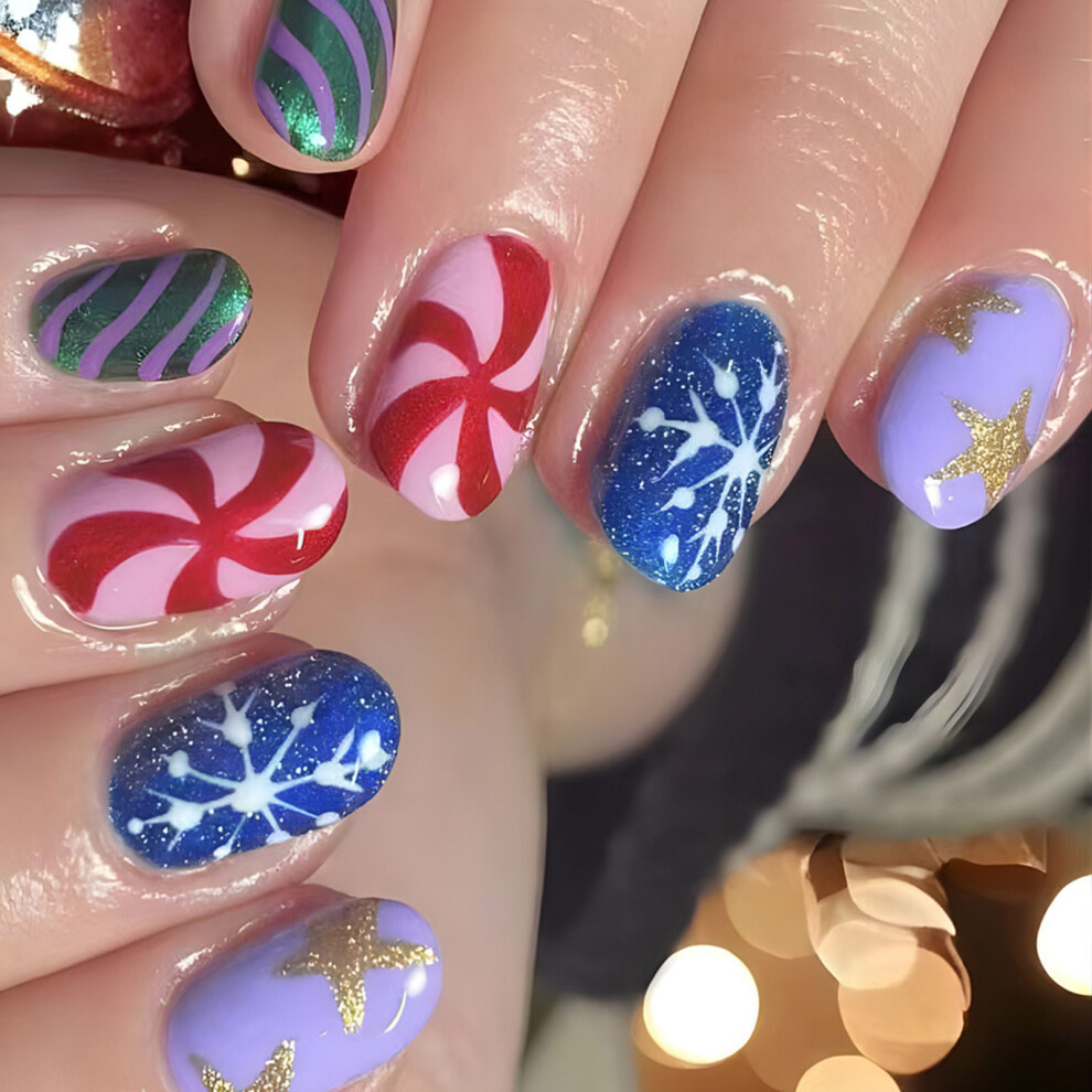 24 Pcs Christmas Press On Nail Short Artificial Nail