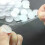 20 pezzi di piccoli ganci autoadesivi a disco per soffitto, trasparenti, resistenti, per appendere bandiere 4