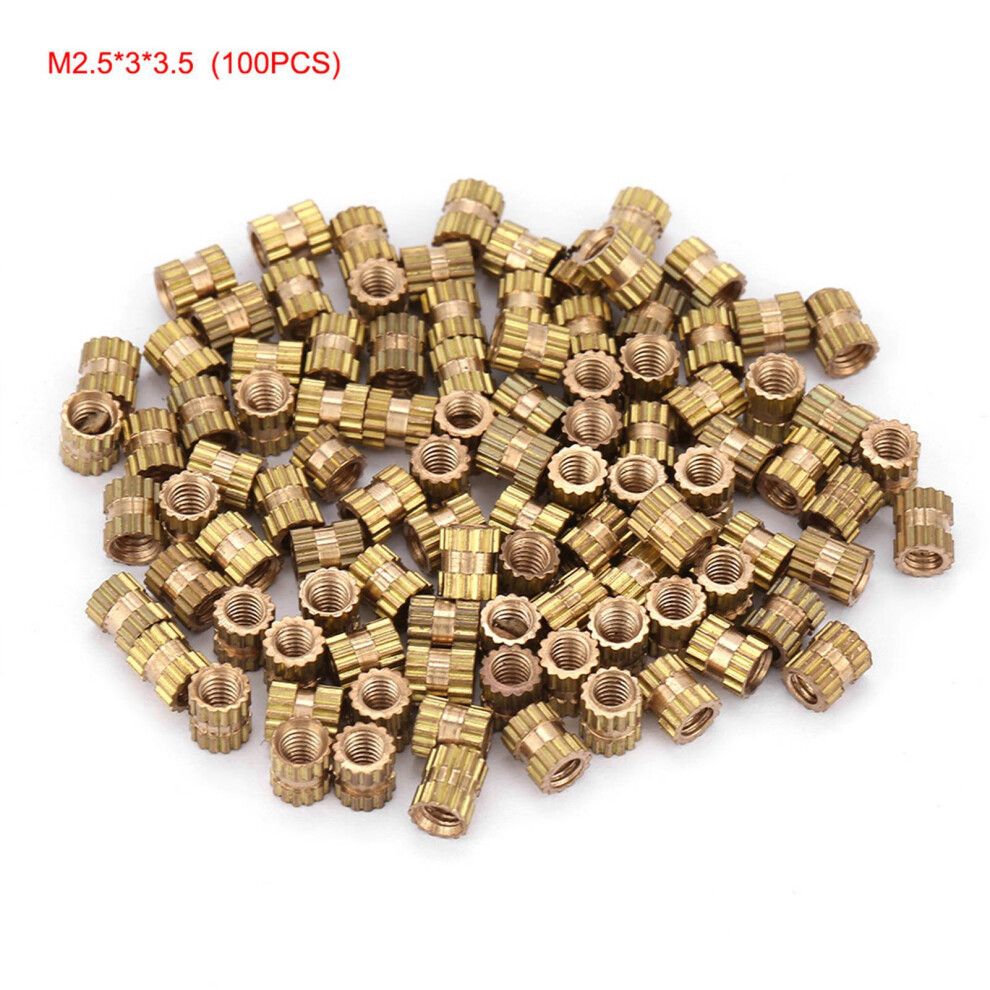 M2.5 Brass Cylinder Knurled Round Molded in Insert