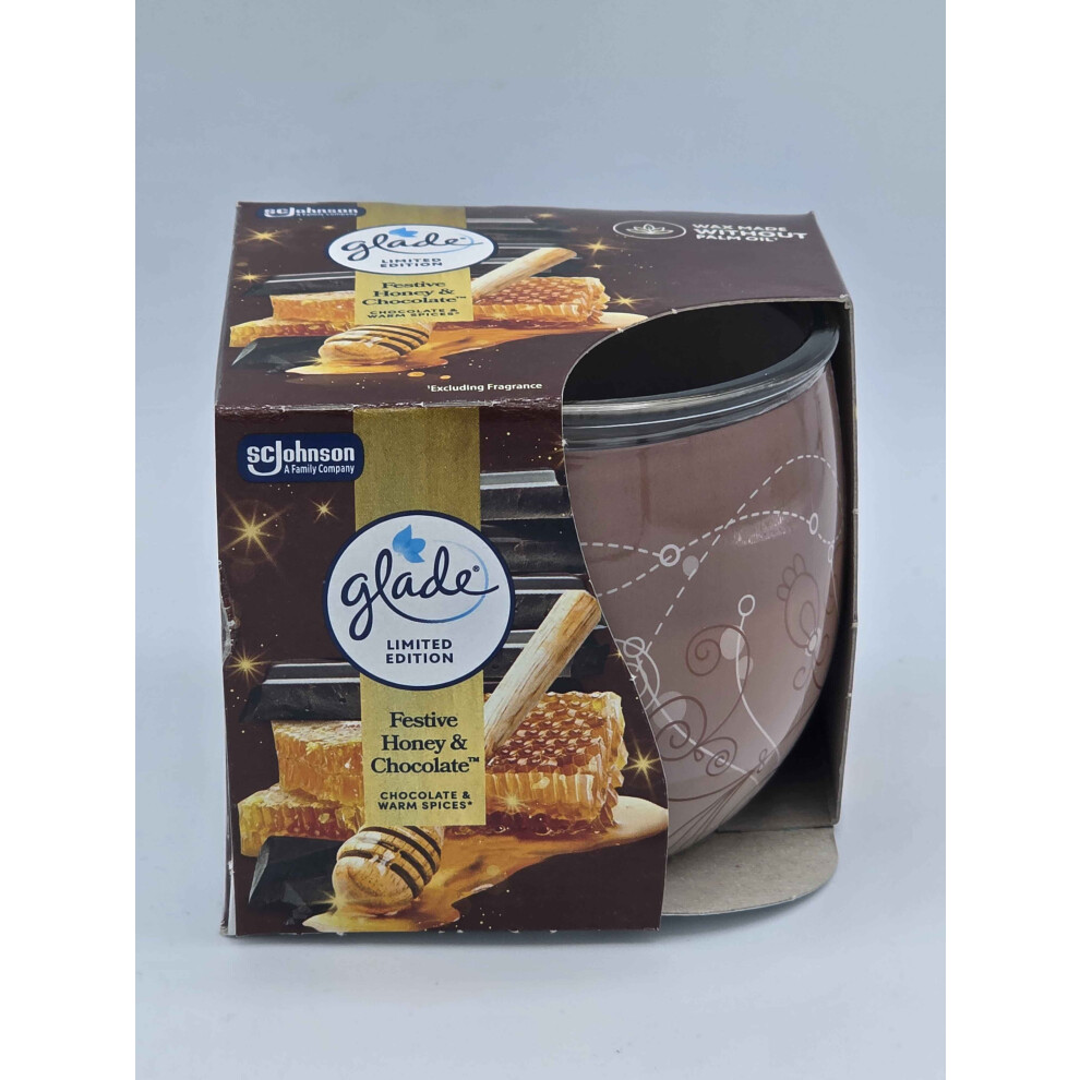 Glade Scented Candle Sleeved Festive Honey and Chocolate 108g-image-OPC-PK82ZSG-NEW