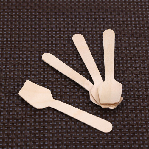80pcs Wooden Square Cream Party 2