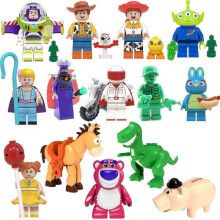 14 Minifigure di Toy Story, Soldato Verde, Zach, Cavallo con Cuore Rosso, Cucciolo di Orsetto Fragola,
