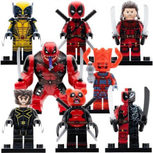 Wolverine Multiverse Variants Minifigure Set 1 met wapenaccessoires