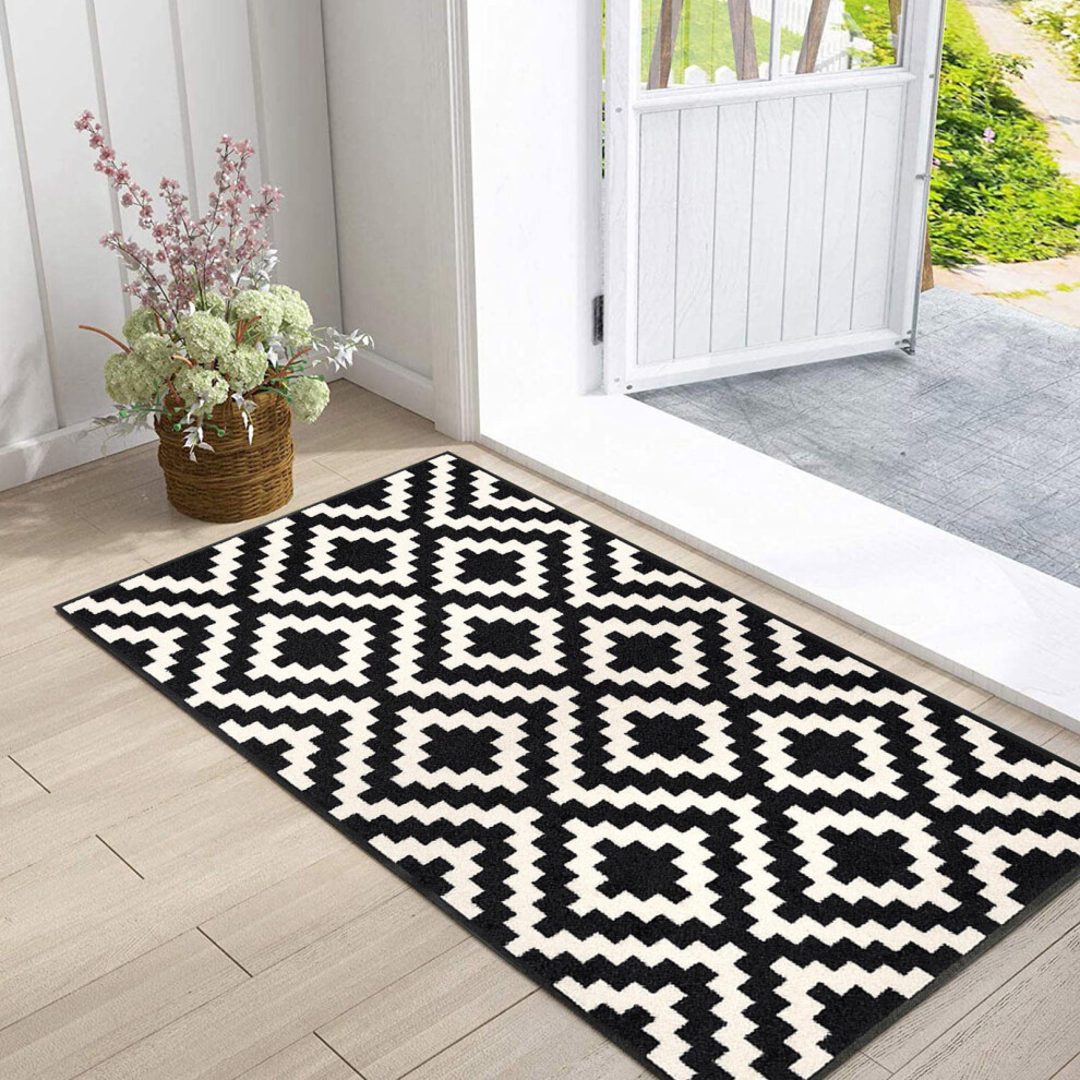 (Black) Washable Non-shedding European Retro Lattice Printed Floor Mat Door Mat Sewer Mat Entrance Door Kitchen Bathroom Mat Non-slip Mat-image-OPC-PK97VSC-NEW