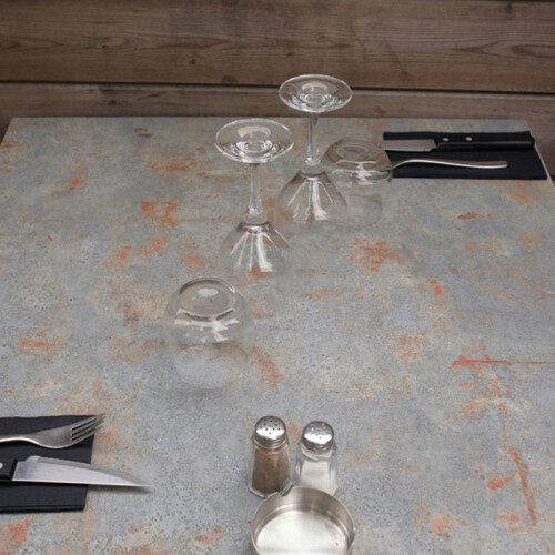 60 x 60 cm high table - Round model with white, rust-grey base 1