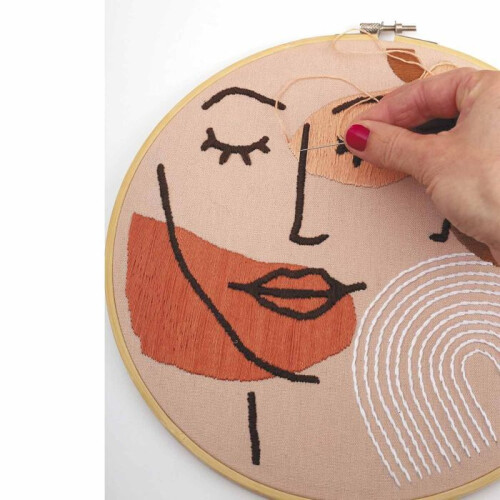 Decorative embroidery kit face line art 2