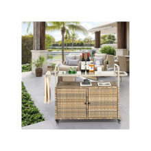 Mesa de bar externa com tampo em aço, balde de gelo incluído, rodas com travas, cesto de armazenamento lateral, bege.