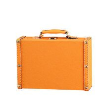 Leather Storage Trunk Travel Suitcases in European Style with Large Capacity for Home Decoration and Organization