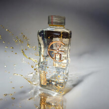 Gold Water Wedding Gift 24 Karat Gold Flakes in 750 mL Glass Bottle