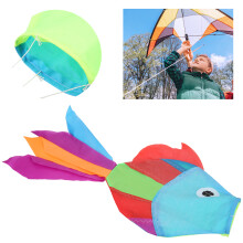 Niedlicher Fisch-Windsock-Drehspiegel, Außendekoration für den Garten, hängbares Drachen-Accessoire