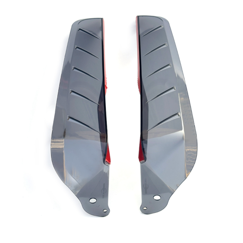 Protection de jambe de moto grise