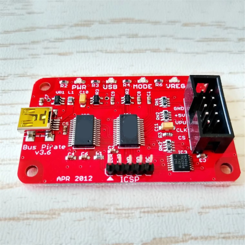 Velegnet til Bus Pirate V3.6 Universal Serial Interface Module 2