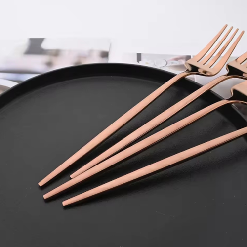 24Pcs Rose Gold Dinnerware Set Stainless Steel Tableware Set 2