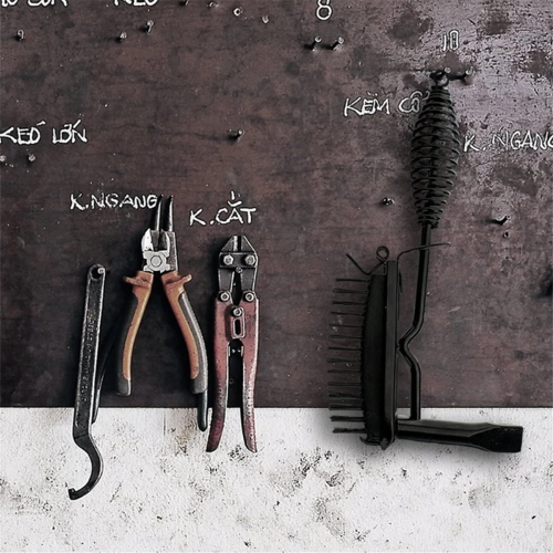 Spring Handle Brush Welding Hammer for Household Use 2