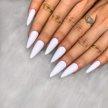 24pcs Fake Nails Matte Pure Color Medium Long Stiletto Almond Press on Nails False Tips Artificial Finger Manicure for Women and Girls (White).Note:No