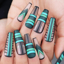 Matte Press on Nails Coffin Clip on Nails with Geometric Design Long Nail Art Tips Green Static Nails for Women and Girls.Note:No glue.