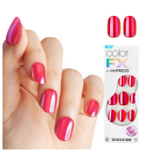 KISS colorFX od imPRESS Press On Nails ? Nanen jednolit cerven s perletovm povrchem Krtk ovln Nov a vylepen lepidlo Obsahuje 30 podloek