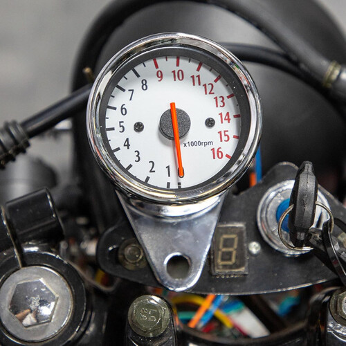 High Performance 1.6W Motorbike Tachometer Counter with Electronic Pointer Display for Easy Engine Readings 1