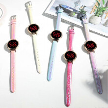Digital Watch Multifunctional Life Waterproof Digital Display Fashionable Women Round LED Digital Watch for Daily Wear