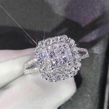 Huitan Women's Wedding Ring Shiny Square Shape with Zirconia Micro Pave Dazzling Engagement Ring Bridal Jewelry