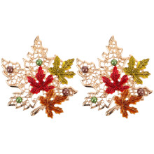 2pcs Maple Leaf Brooch Pins Alloy Sweater Clips for Women